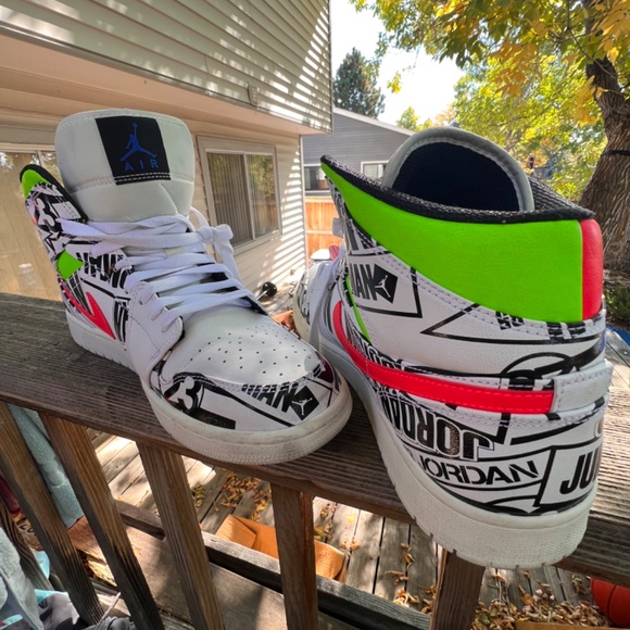 Nike Jordan 1 Mid “All Over Print” size Men’s 12.5 main image 4